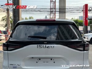 คาดเอว Mu-x 2022 รุ่นสีดำเงา